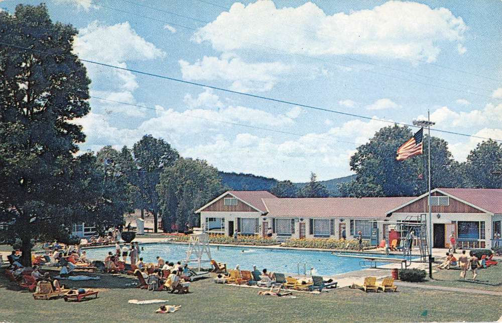 Moodus Connecticut Ted Hiltons Resort Pool View Vintage Postcard K65089