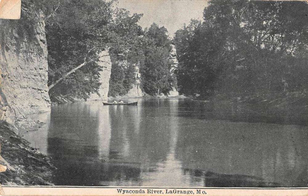 LaGrange Missouri Wyaconda River Waterfront Antique Postcard K78157