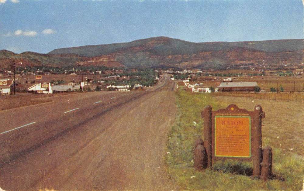 Raton New Mexico Entrance Street View Vintage Postcard K87678 Mary L