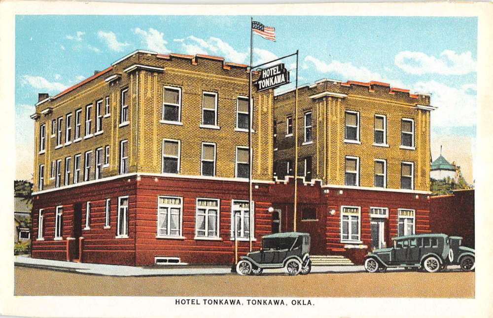 Tonkawa Oklahoma Hotel Street View Antique Postcard K91756