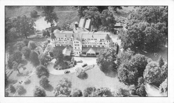 Swarthmore Pennsylvania Crum Creek Strath Haven Inn Vintage Postcard K98386