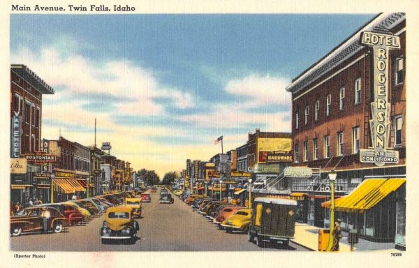 Twin Falls Idaho Main Avenue Street Scene Antique Postcard K98866