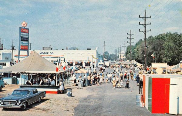 Clinton Indiana Little Italy Festival Gas Station Vintage Postcard K100208
