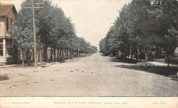 Union City Indiana North State Line Street Antique Postcard K100734