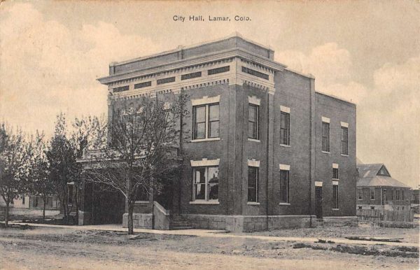 Lamar Colorado City Hall Street View Antique Postcard K101770