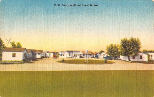 Midland South Dakota MM Court Street View Antique Postcard K102256
