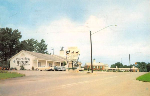 Hopkinsville Kentucky Chesmotel Lodge Street View Vintage Postcard K102583