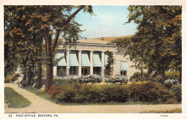 Bedford Pennsylvania Post Office Street View Antique Postcard K102700