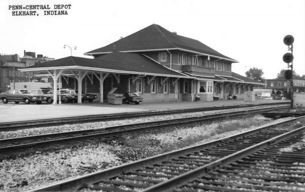 Elkhart Indiana Penn Central Depot Real Photo Vintage Postcard K103775