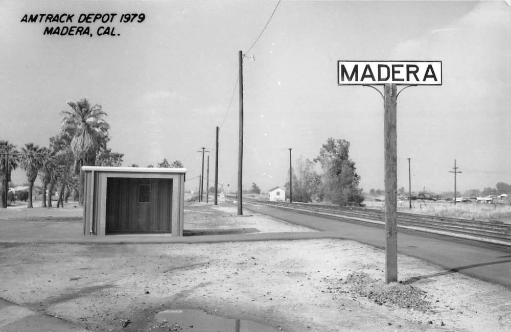 Madera California Amtrack Depot Real Photo Vintage Postcard K103793