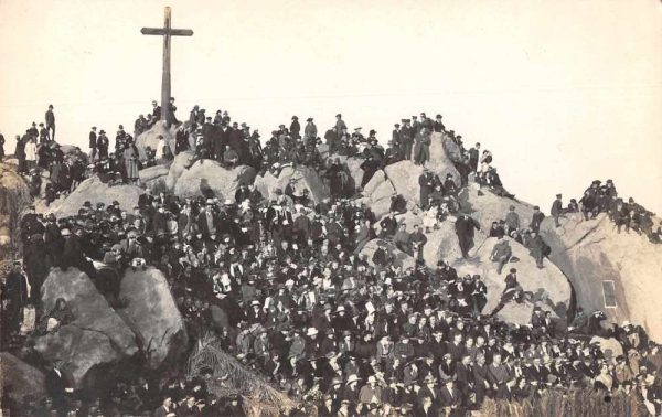 Riverside California Mt Rubidoux Easter Mass Real Photo Antique Postcard J79752