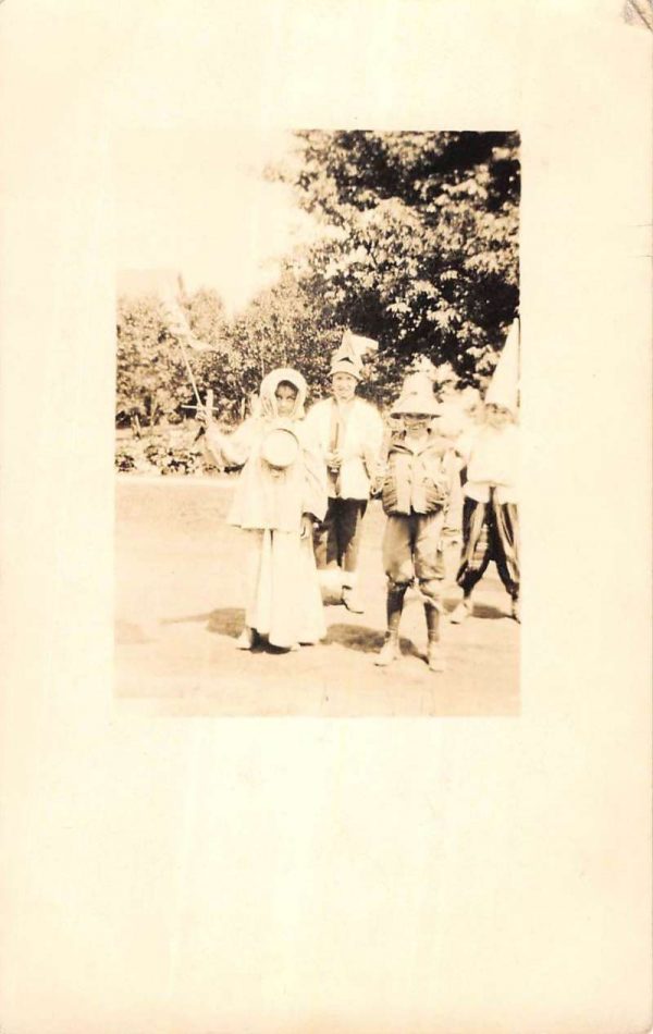 Palo Illinois Show Parade Kids Real Photo Antique Postcard K104484