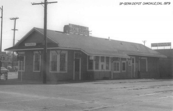 Oakdale California SP Sera Railroad Depot Real Photo Vintage Postcard K105473