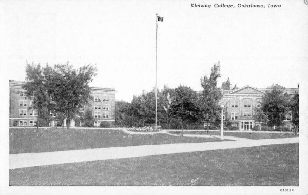 Oskaloosa Iowa Kletzing College Street View Antique Postcard K105881