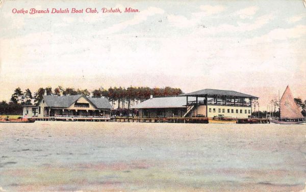Duluth Minnesota Oatka Branch Boat Club Waterfront Antique Postcard K107429