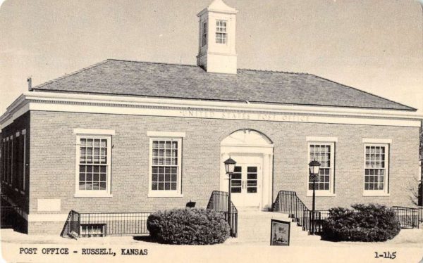 Russell Kansas birds eye view outside Post Office vintage pc Z51244