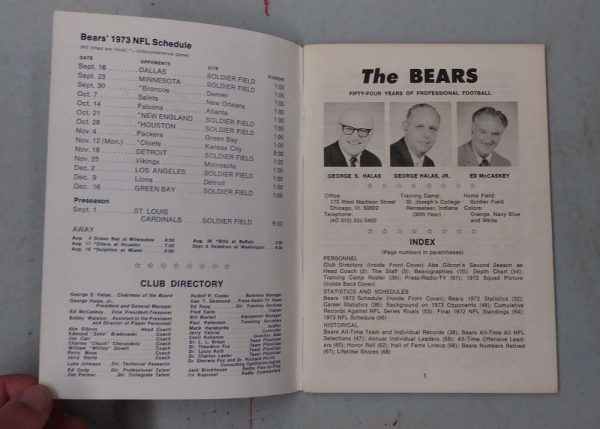 Chicago Bears NFL Football 1973 Media Guide J81454 - Image 2