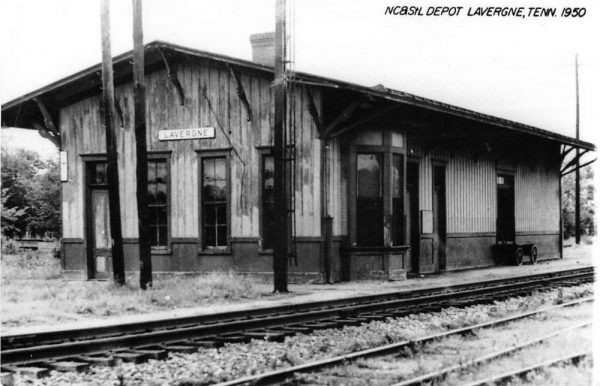 Lavergne Tennessee 1950 NC & StL Train Depot real photo pc ZC548589