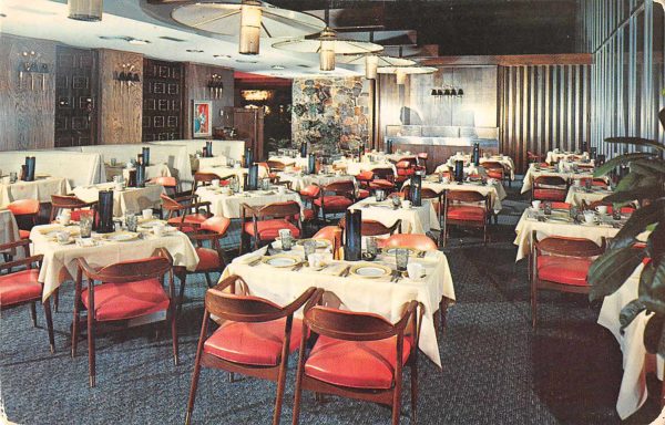 Vinita Oklahoma Glass House Restaurant Dining Room Vintage Postcard JE229939