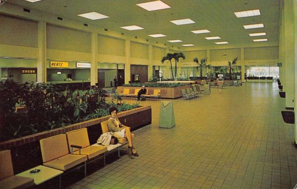 Columbia South Carolina inside Columbia Metropolitan Airport vintage pc ZA440834