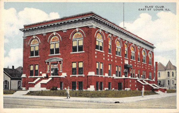 East St Louis Illinois Elks Club Street Scene Vintage Postcard JE359646