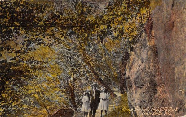 Galesville Wisconsin people along the path High Cliff Park antique pc ZD549656