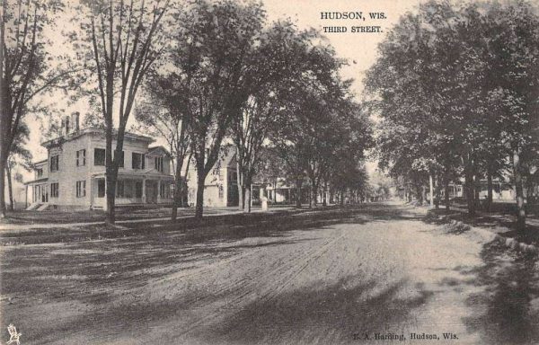 Hudson Wisconsin birds eye view Third St by Tuck Publishing antique pc ZD549812