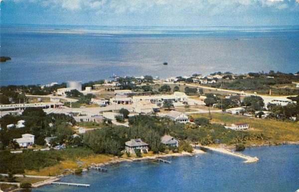 Tavenier Florida aerial view showing Overseas Highway vintage pc ZD549825