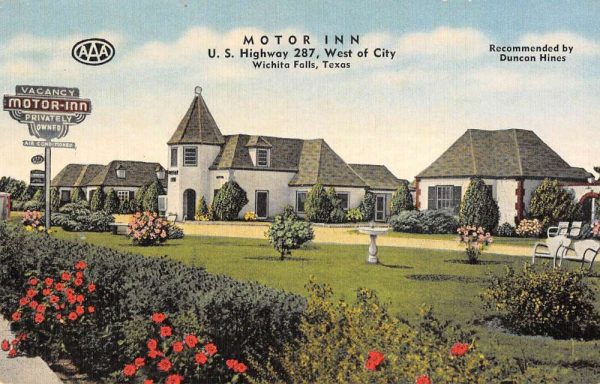 Wichita Falls Texas courtyard view Motor Inn entrance antique pc ZD686040