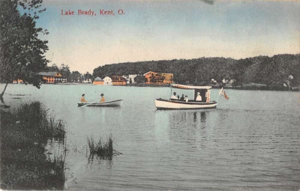 Kent Ohio scenic birds eye view boats on Lake Brady antique pc ZD686052