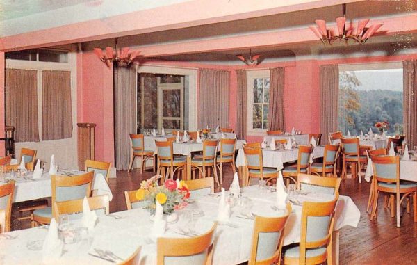 Central Valley New York Central Valley Inn Dining Room Vintage Postcard JE359741