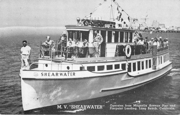 Long Beach California Magnolia Ave Pier MV Shearwater Ship Postcard JF360161