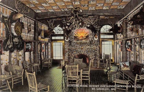 St Louis Missouri Sunset Inn Hunting Room Vintage Postcard JF360272