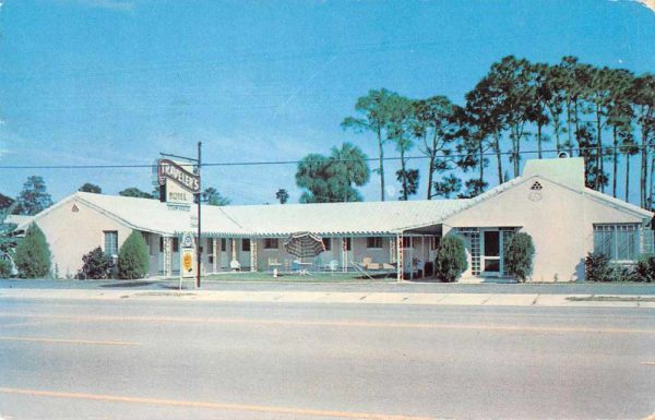 Vero Beach Florida Traveler's Motel Vintage Postcard JF685009