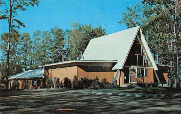 Newberry Michigan KOA Campground Vintage Postcard JF685166