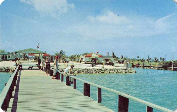 Marathon Florida Hall's Fishing Camp Fishing Pier Vintage Postcard JF685259