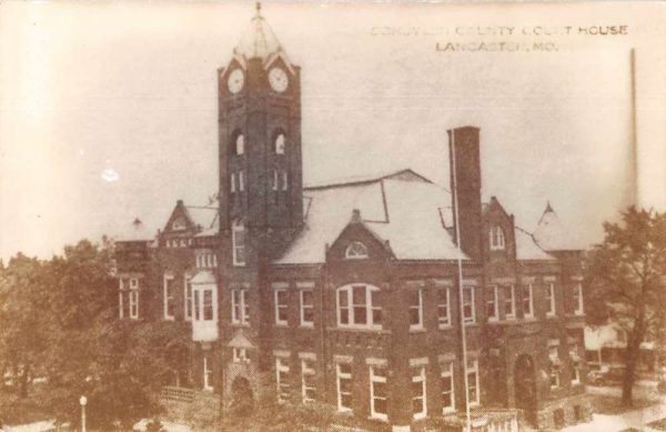 Lancaster Missouri Court House Real Photo Vintage Postcard JF685543