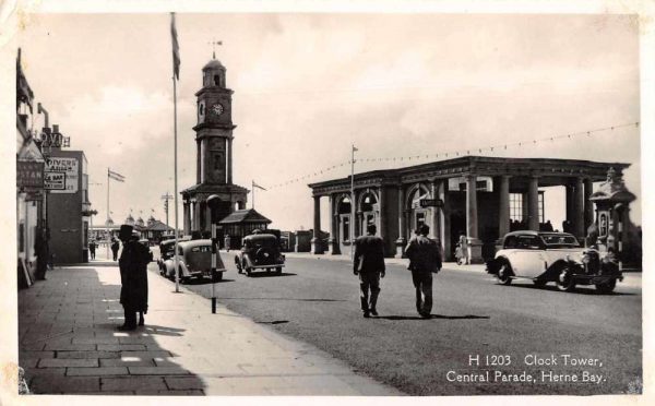 Herne Bay England Central Parade Clock Tower Real Photo Postcard JF685660