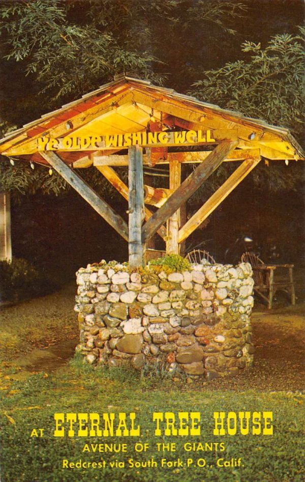 Redcrest California old wishing well at Eternal Tree House vintage pc ZA441428