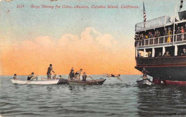 Avalon Catalina Island Boys Diving for Coins Vintage Postcard JF235422