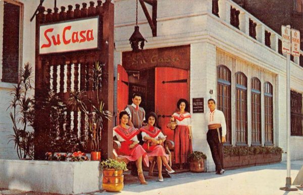 Chicago Illinois view of entrance Su Casa restaurant vintage pc ZC548822