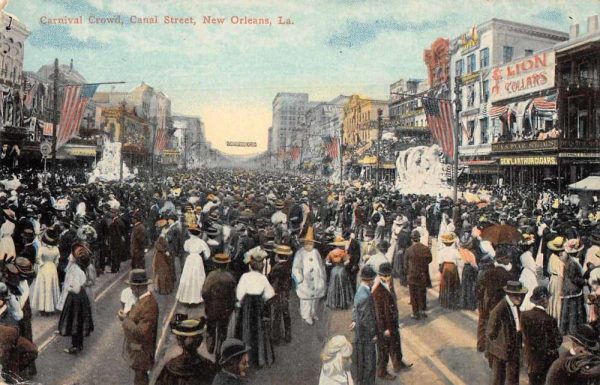 New Orleans Louisiana Canal St Carnival Crowd Lion Collar Store PC JH230162