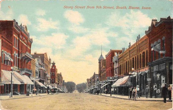 Boone Iowa Story Street from 9th Street Vintage Postcard JI657602