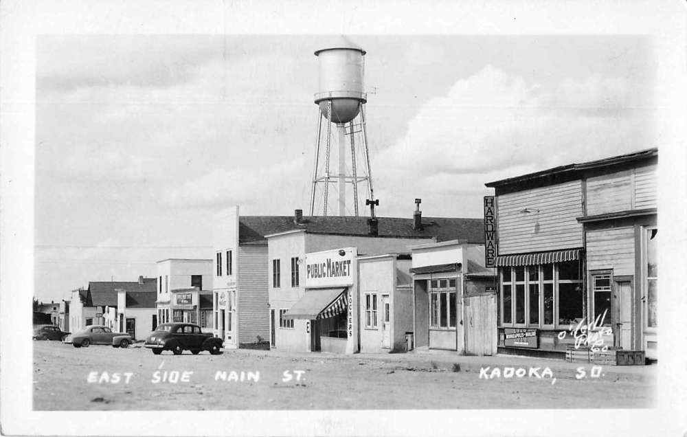 Kadoka South Dakota Main St Minneapolis Moline Tractor Real Photo PC