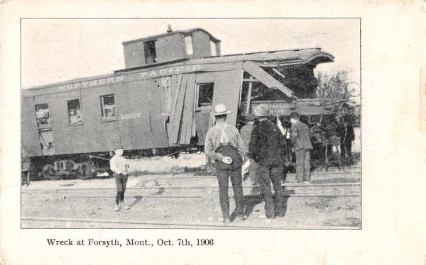 Forsyth Montana Train Wreck Railroad Vintage Postcard JJ658990