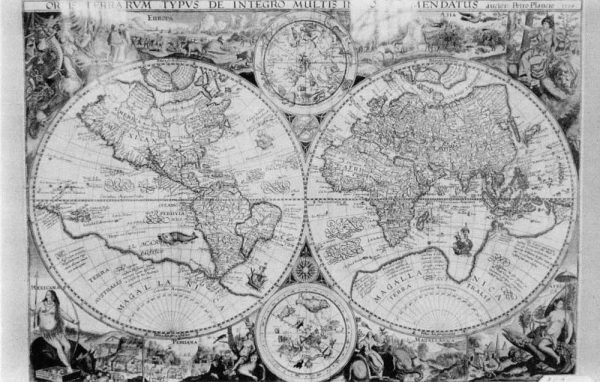 Shelbyville Kentucky Wakefield Scearce Galleries World Map Ad Postcard AA498