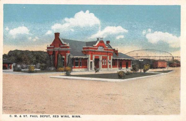 Red Wing Minnesota CM and St Paul Depot Train Station Vintage Postcard AA535