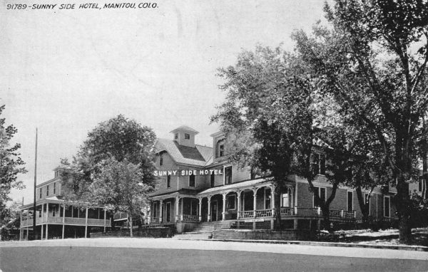 Manitou Springs Colorado birds eye view Sunny Side Motel antique pc BB605