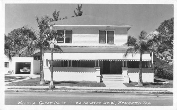 Bradenton Florida birds eye view Williams Guest House real photo pc BB1031