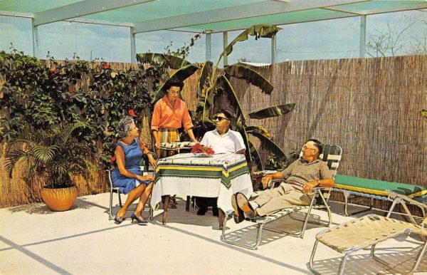 Lehigh Acres Florida family relaxing leisure living vintage pc CC745